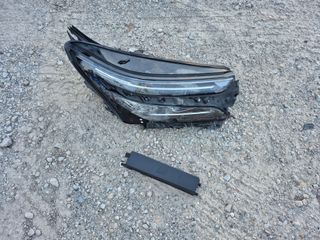 Vehicle Parts Image #3